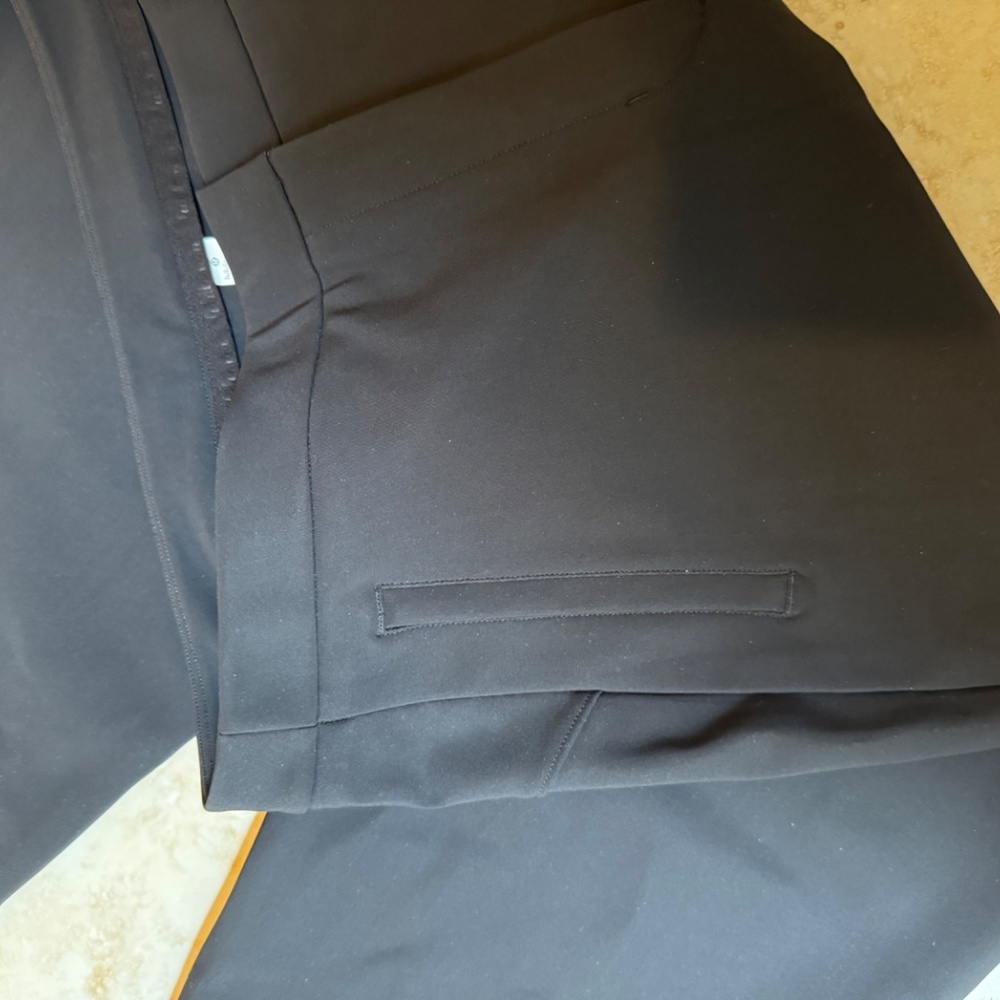 lululemon keep moving pant, size 10, black, never worn - Picture 5 of 7